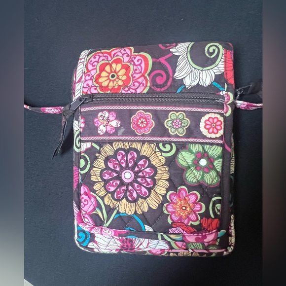 VERA BRADLEY CROSSBODY BAG/PURSE IN BROWNS/PINKS FLORALS.  Great Condition. - Picture 6 of 10